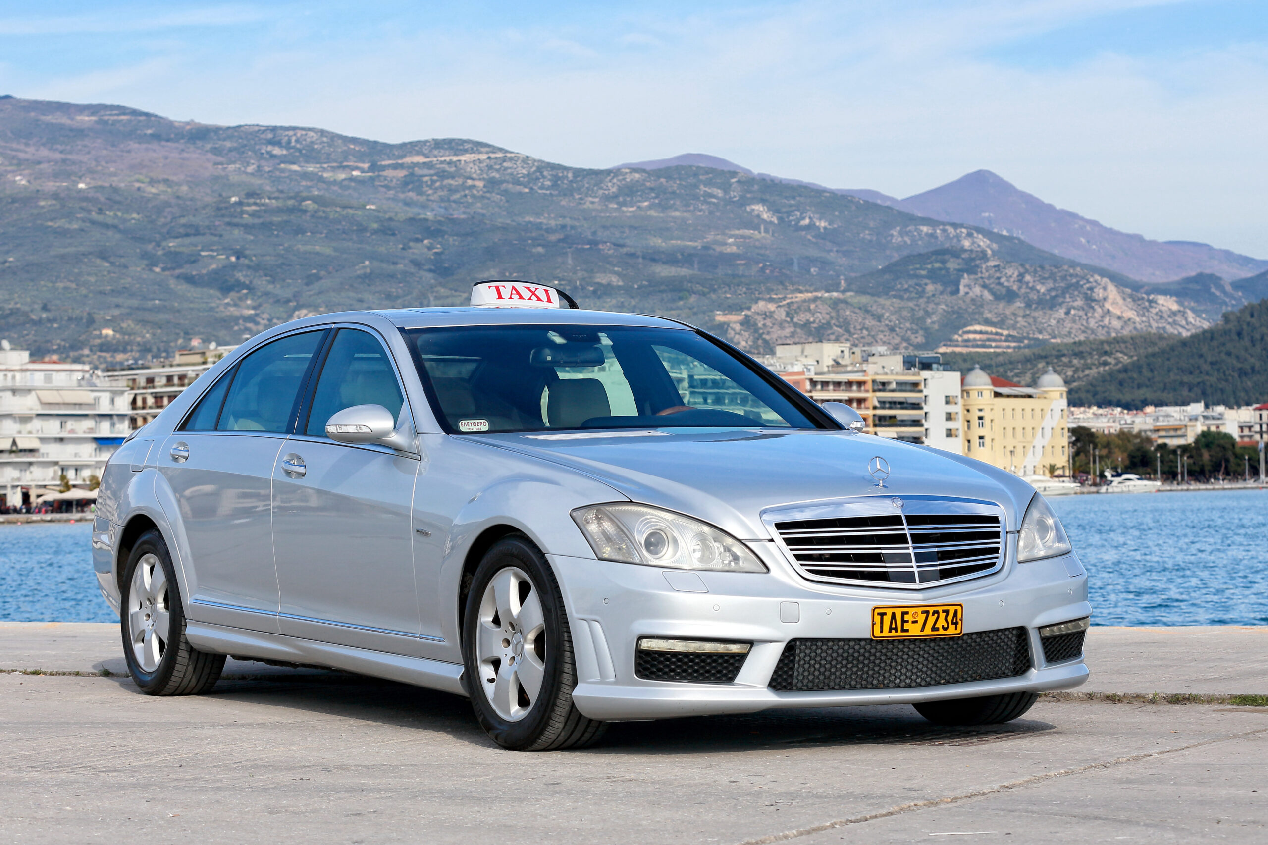 taxi mercedes in volos